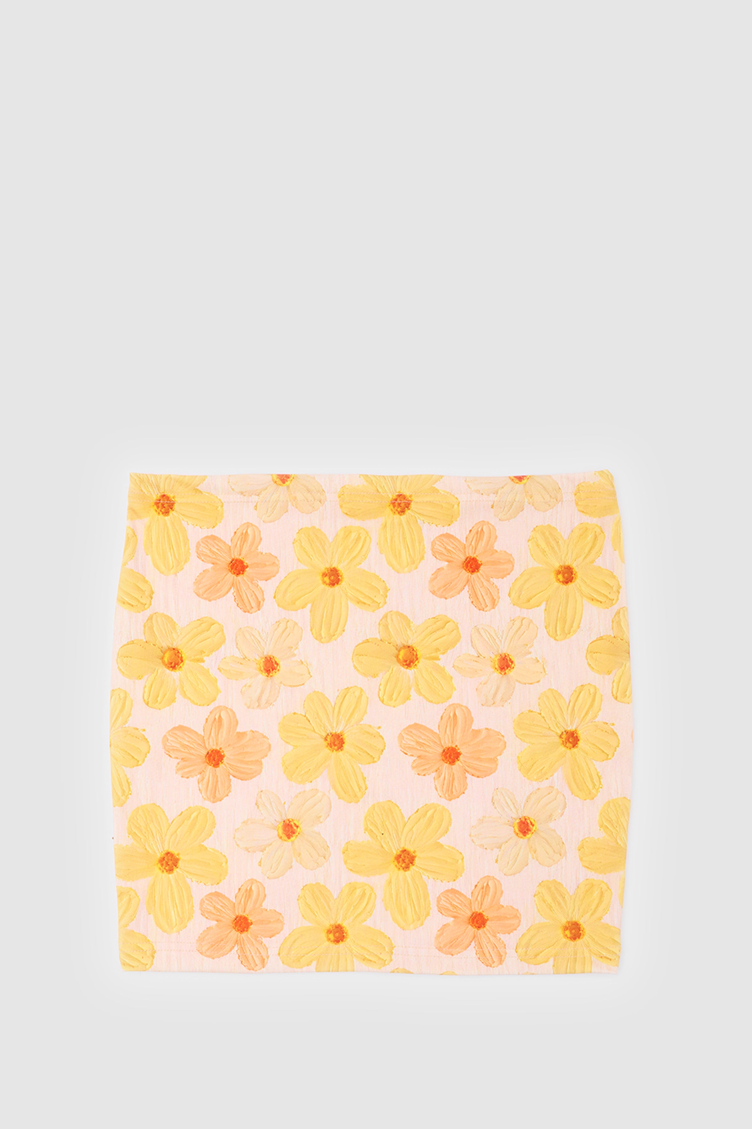 Daisy Pareo Etek