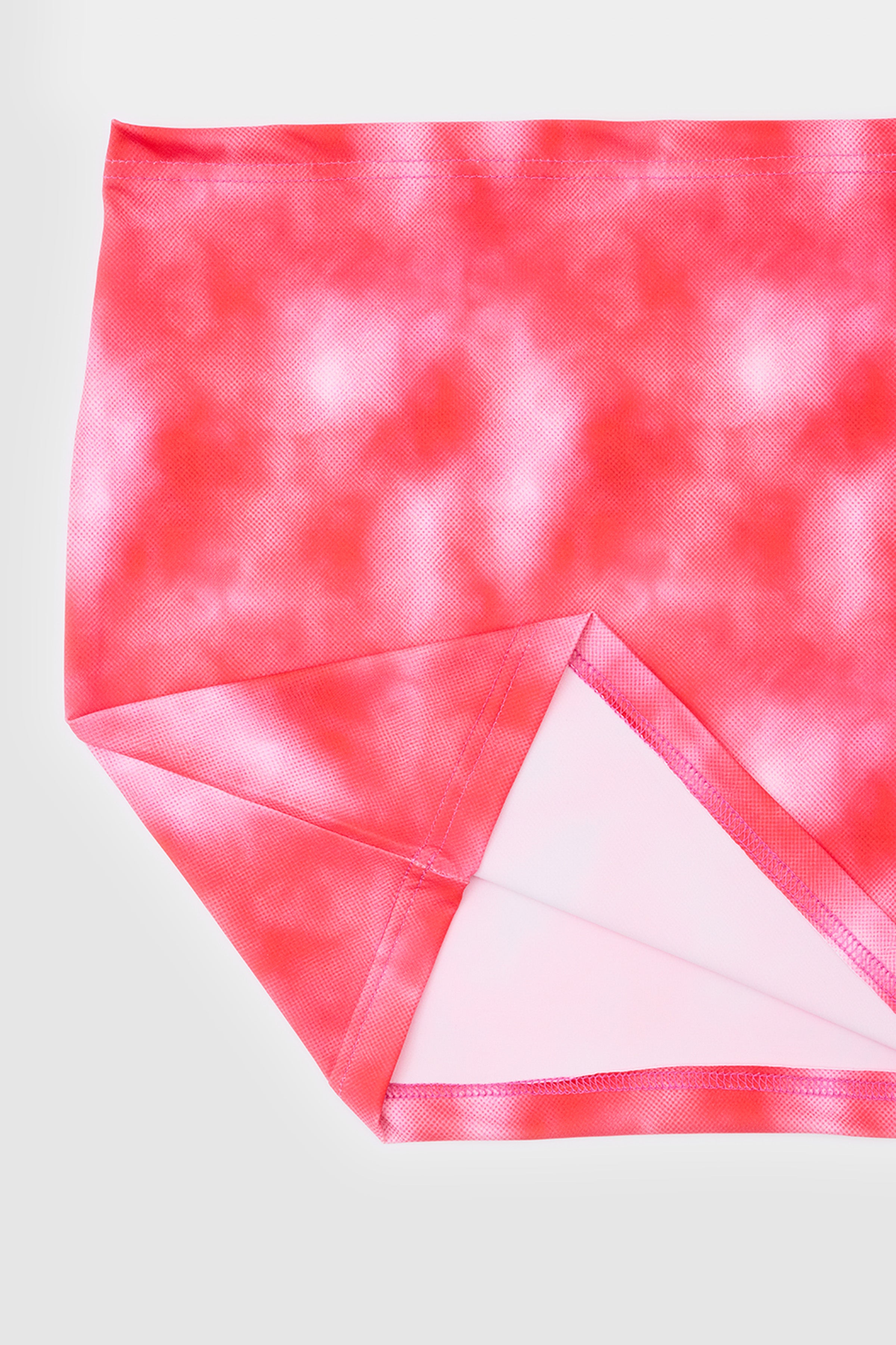 Rouge Pareo Etek
