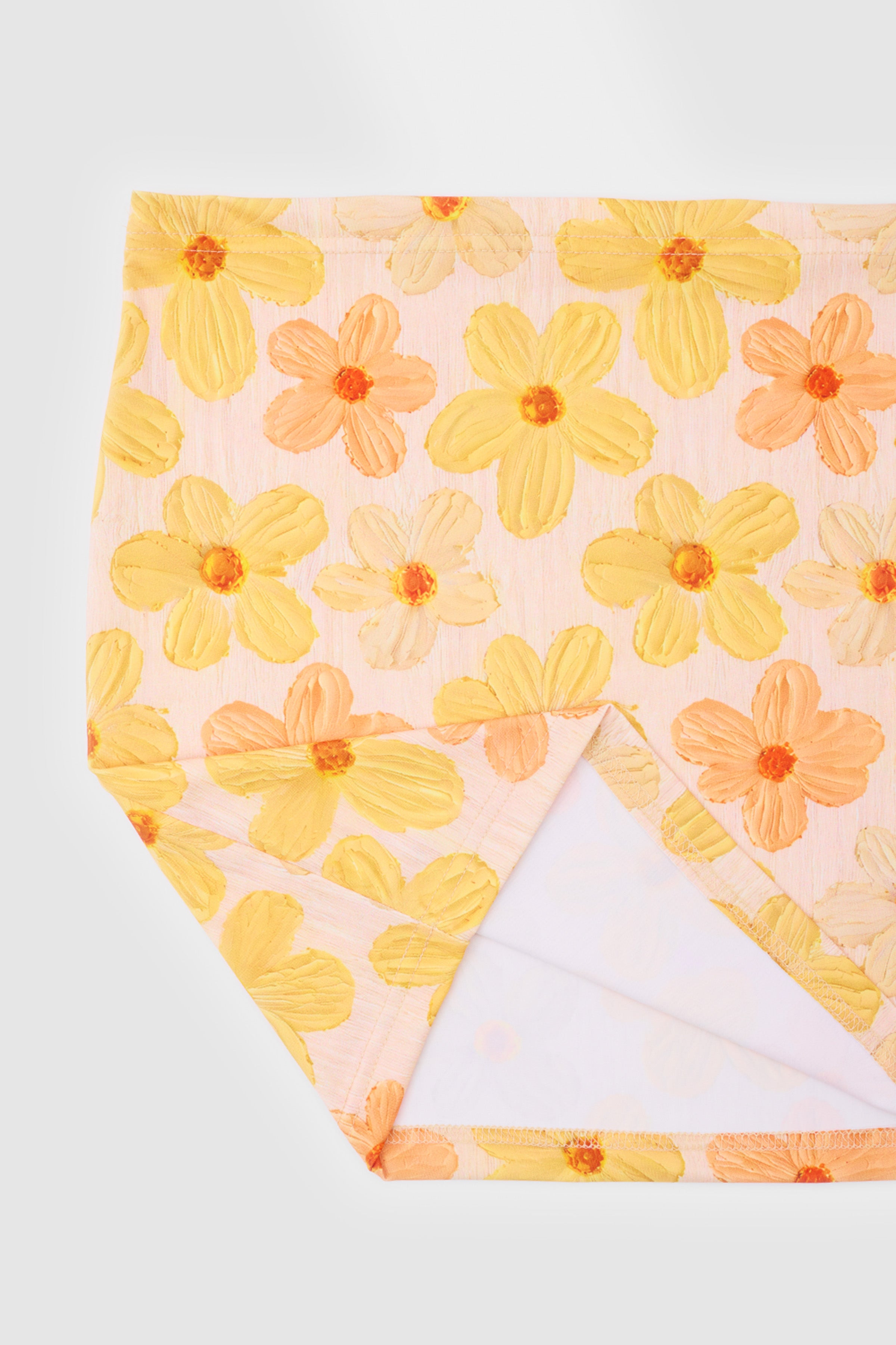 Daisy Pareo Etek